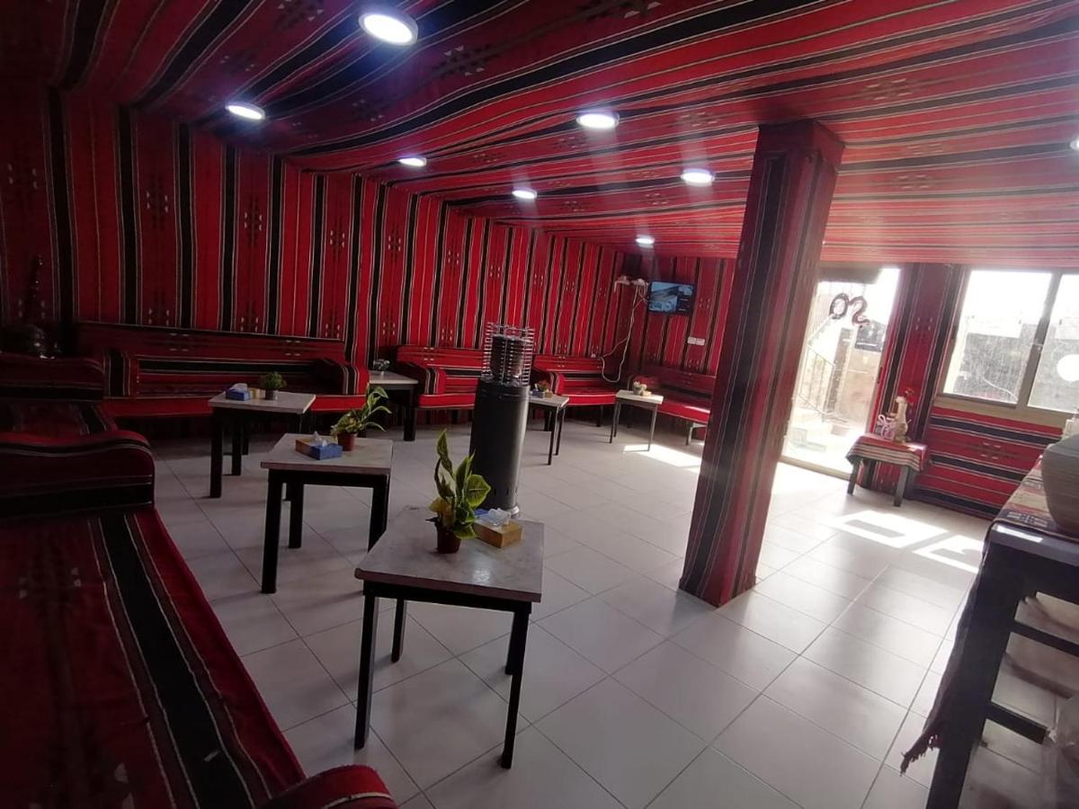 Farmer Stay Hostel Ουάντι Μούσα Εξωτερικό φωτογραφία