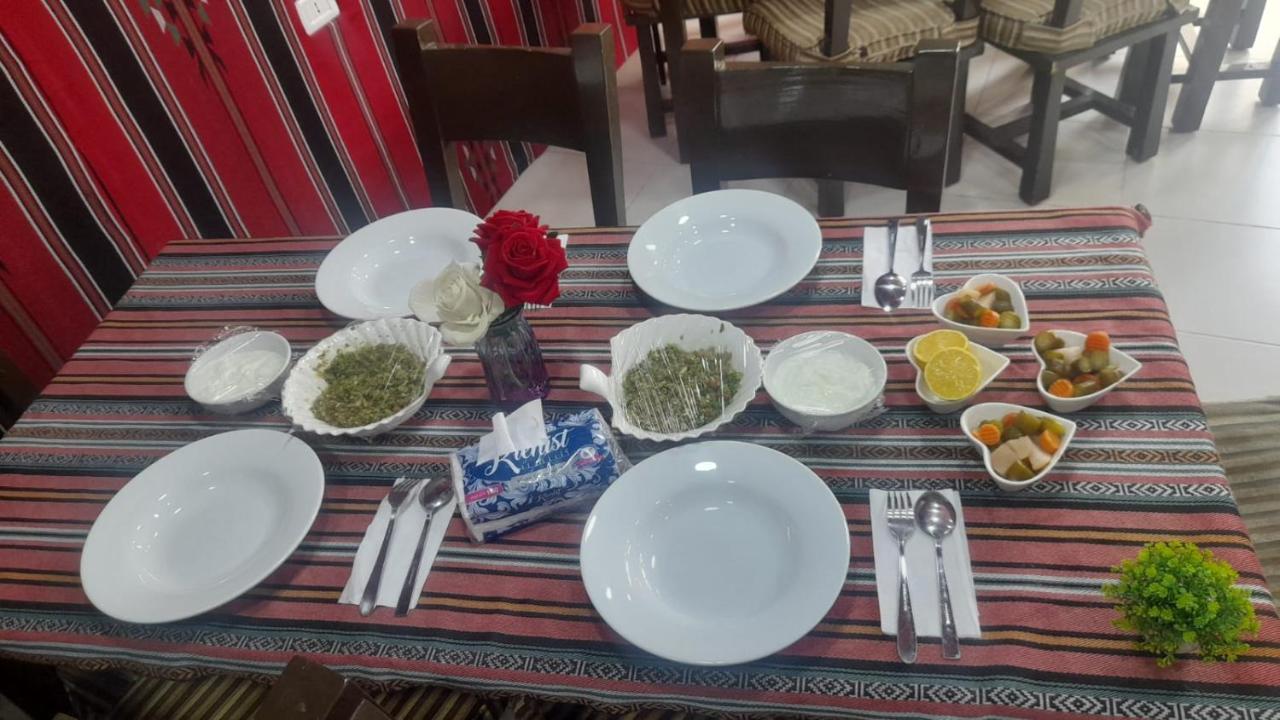 Farmer Stay Hostel Ουάντι Μούσα Εξωτερικό φωτογραφία